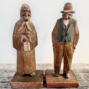 Collectible Trygg antique pair wood folk carved figures, signatures.